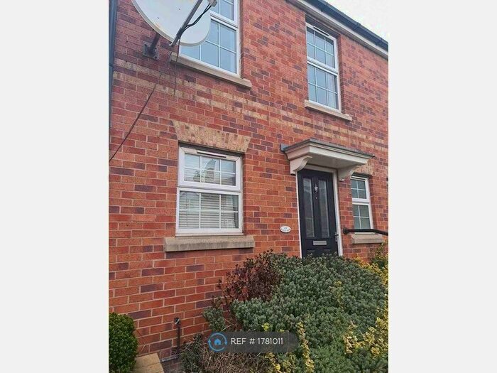 2 Bedroom Semi-Detached House To Rent In Kingsway, Grimethorpe, Barnsley, S72