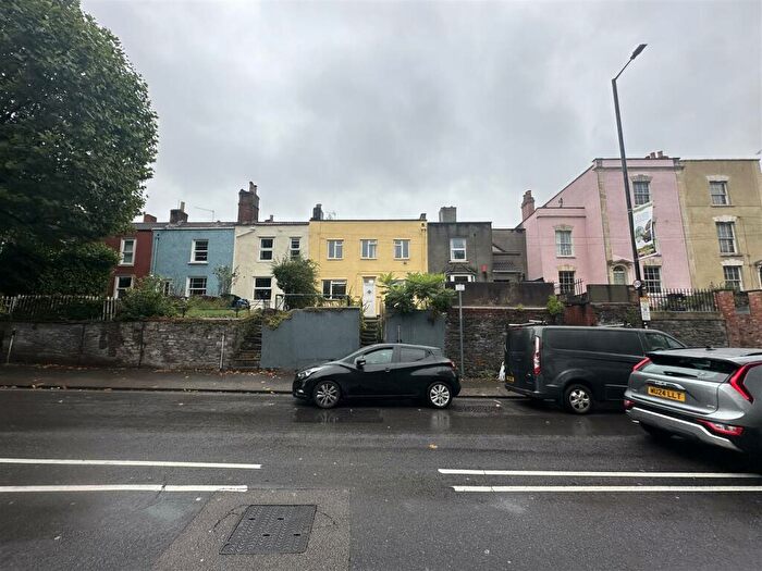 5 Bedroom Terraced House To Rent In , Stapleton Road, BS5