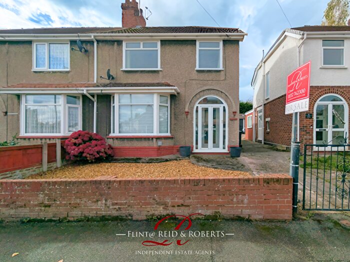 3 Bedroom Semi-Detached House For Sale In First Avenue, Flint, CH6