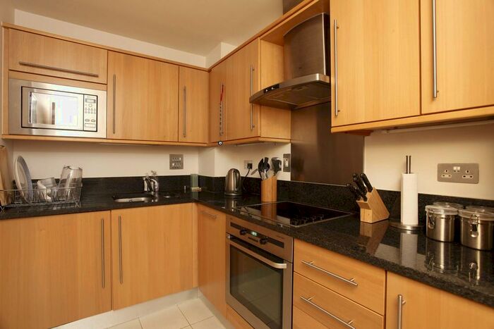 2 Bedroom Flat To Rent In Maida Vale, Maida Vale, London, W9