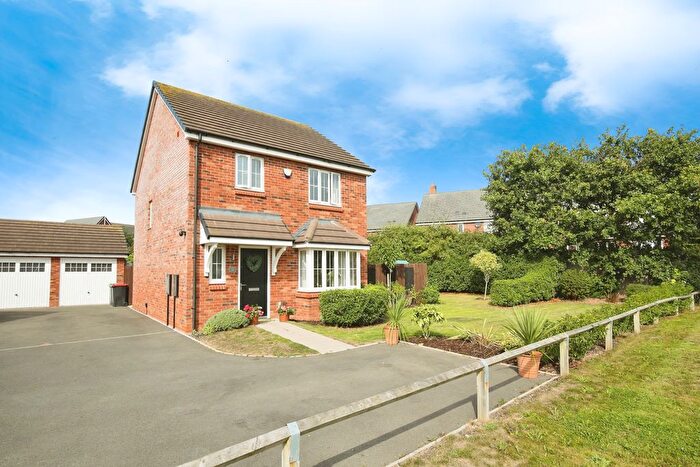 3 Bedroom Detached House For Sale In Red Marl Way, Warton, B79