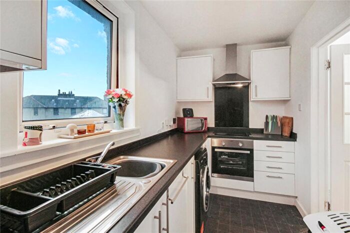 1 Bedroom Flat For Sale In Goschen Place, Broxburn, West Lothian, EH52