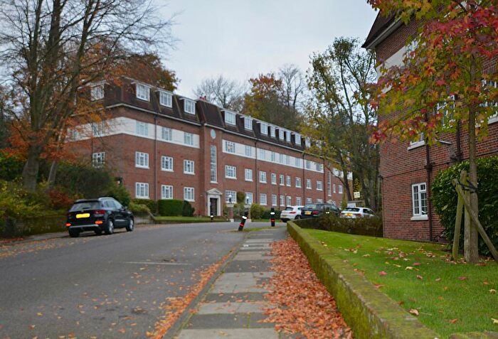 1 Bedroom Apartment To Rent In Herga Court, HA1