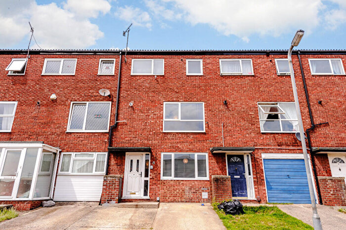 4 Bedroom Town House To Rent In Purcell Close, Colchester, CO4