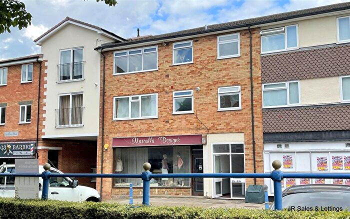 2 Bedroom Flat To Rent In Station Road, Cuffley, EN6