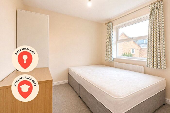 1 Bedroom Property To Rent In Lutyens Close, Stapleton, Bristol, Gloucestershire, BS16