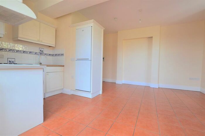 Studio To Rent In Ellis Avenue, Bristol, BS13