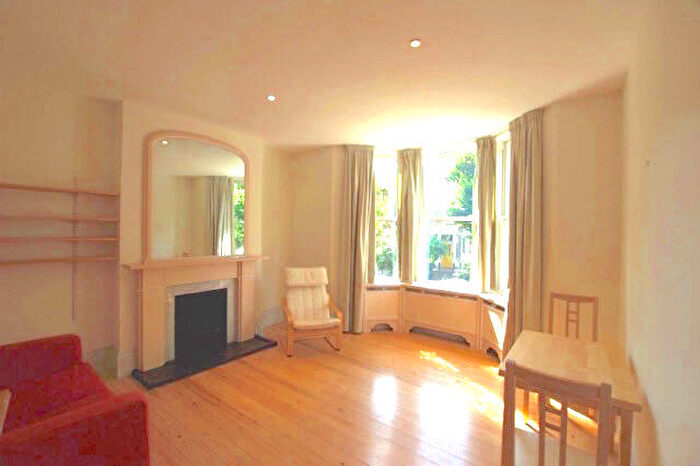 1 Bedroom Apartment To Rent In South Hill Park, London, NW3