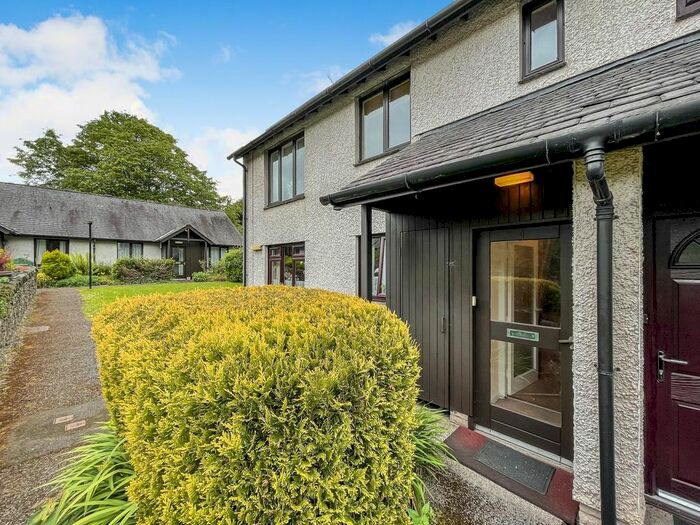 2 Bedroom Flat For Sale In Backbarrow, Ulverston, LA12