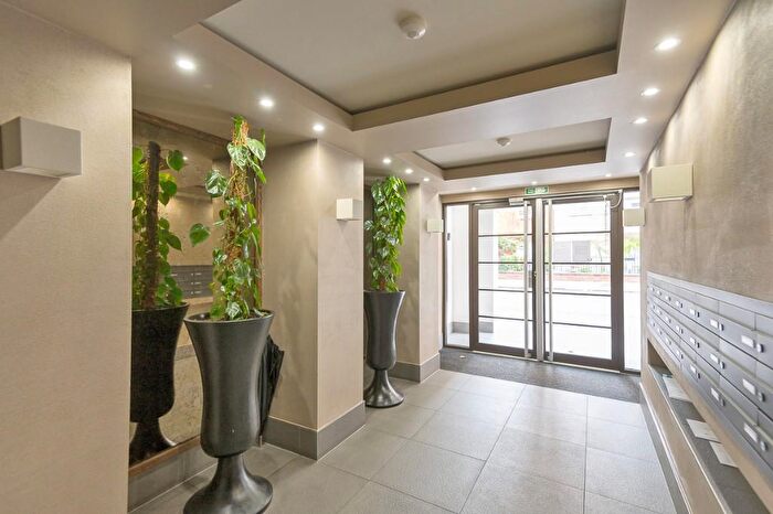 3 Bedroom Apartment To Rent In Jerome House, Lisson Grove, Marylebone, Baker Street, NW1