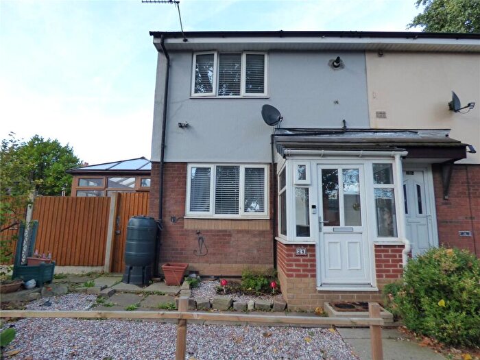 1 Bedroom Semi-Detached House For Sale In Barrett Court, Bury, Greater Manchester, BL9