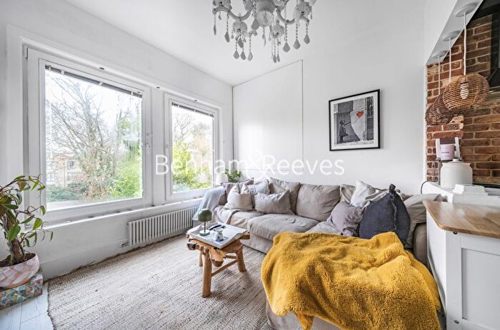 1 Bedroom Flat To Rent In Talbot Road, Highgate, N6