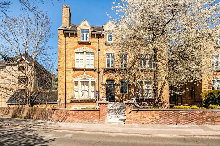 Apartment For Sale In Osborne Road, Windsor, Berkshire, SL4