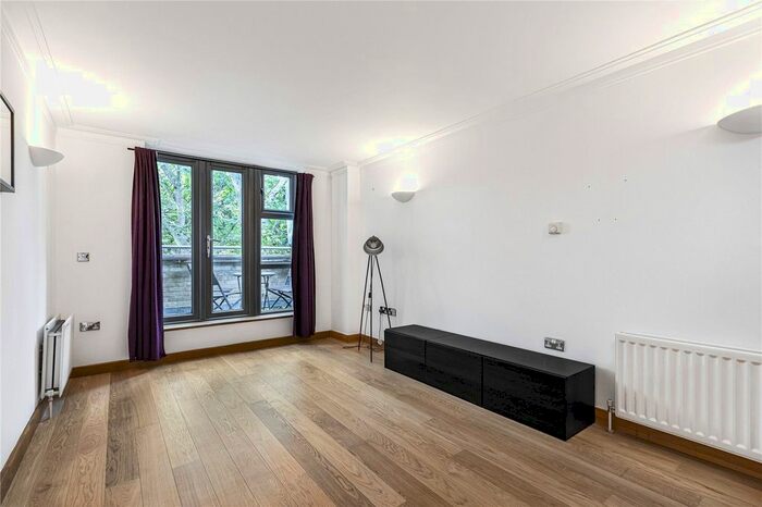 2 Bedroom Flat To Rent In Cubitt Street, London, WC1X