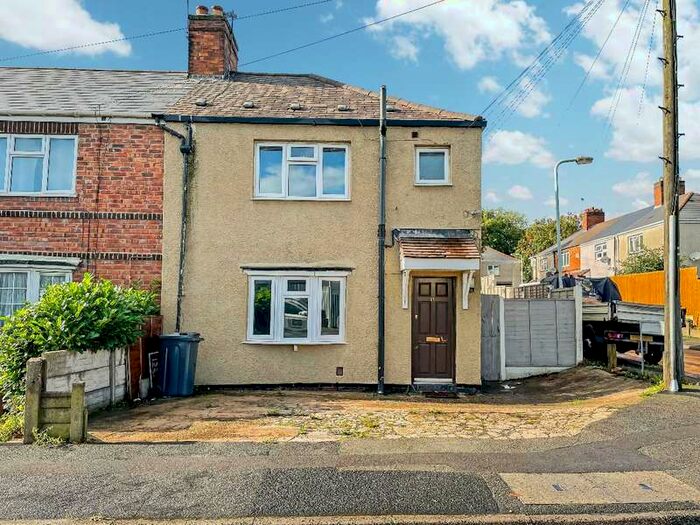 3 Bedroom Semi-Detached House To Rent In Hickman Road, Bilston, WV14