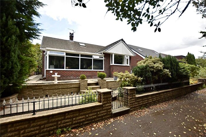 2 Bedroom Detached Bungalow For Sale In Sunfield Crescent, Royton, Oldham, Greater Manchester, OL2