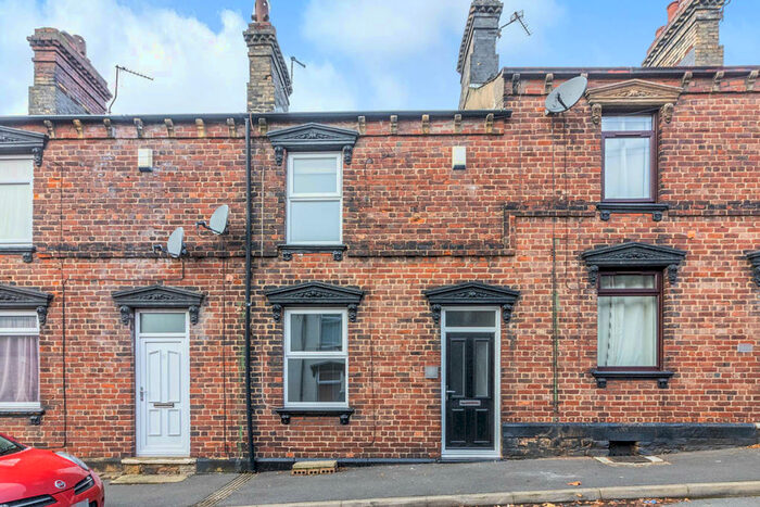 2 Bedroom Terraced House To Rent In New Street, High Green, Sheffield, South Yorkshire, S35