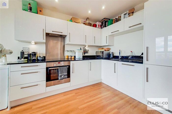 1 Bedroom Apartment To Rent In Hatton Road, Wembley, HA0