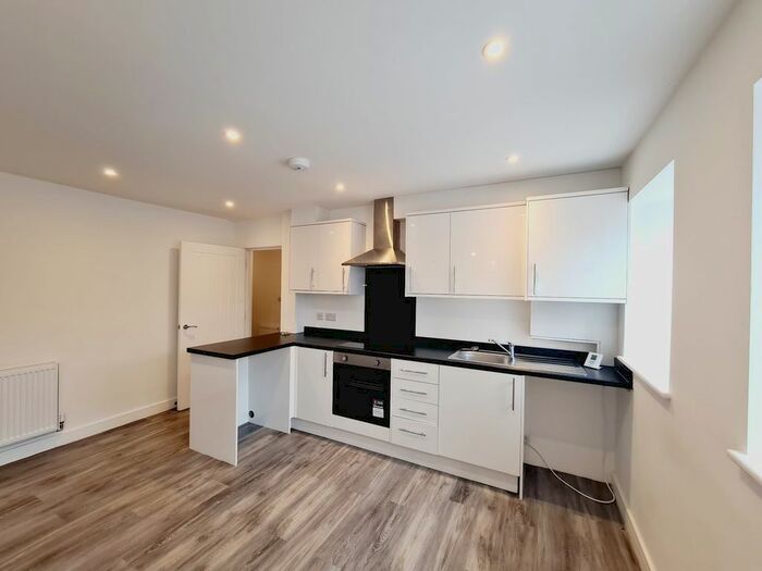 1 Bedroom Flat To Rent In Mill Rd, Wellingborough, NN8