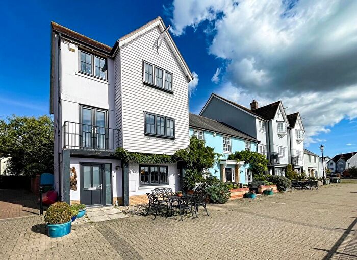 4 Bedroom Town House For Sale In West Quay, Wivenhoe, CO7