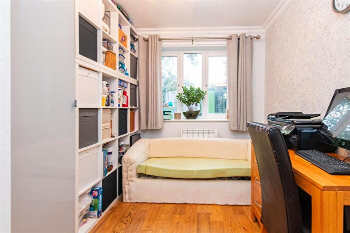 2 Bedroom Bungalow For Sale In Wells Close, Husbands Bosworth, LE17