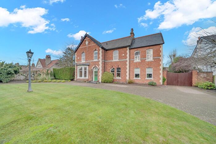 5 Bedroom Detached House For Sale In Wicks Lane, Formby, Liverpool, L37