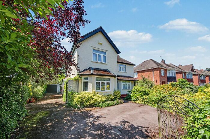 4 Bedroom Detached House For Sale In Douglas Crescent, Bitterne, SO19