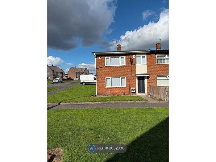 3 Bedroom End Of Terrace House To Rent In Coach Road Estate, Washington, NE37