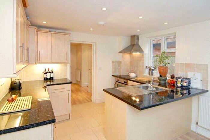 2 Bedroom Apartment For Sale In Sunderland Avenue, Oxford, Oxfordshire, OX2