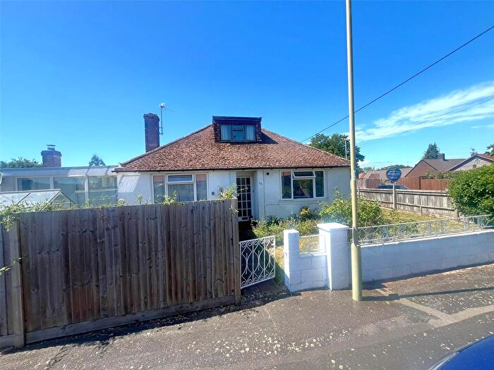3 Bedroom Bungalow For Sale In Hill Road, Oakley, Basingstoke, Hampshire, RG23