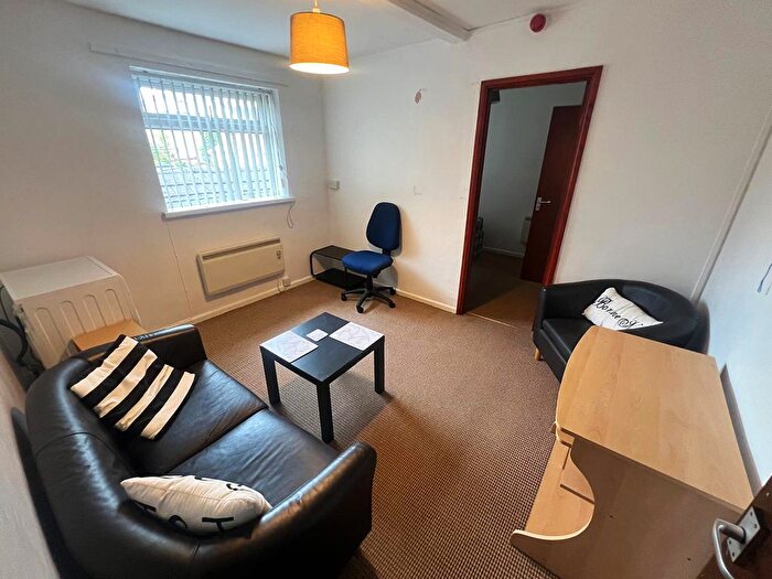 1 Bedroom Flat To Rent In Bryn Road, Swansea, SA2