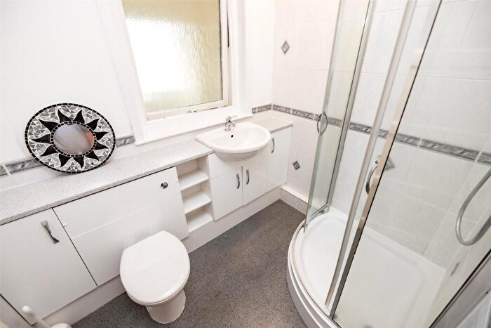 2 Bedroom Flat To Rent In Cadenhead Road, Aberdeen, Aberdeenshire, AB25