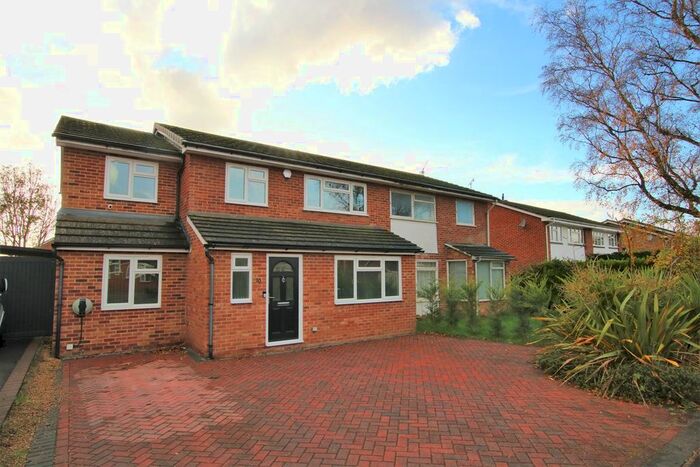4 Bedroom Semi-Detached House To Rent In Charwood Road, Wokingham, RG40