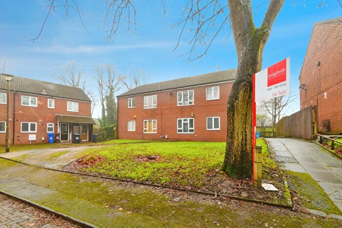 2 Bedroom Maisonette For Sale In Athens Drive, Worsley, Manchester, Greater Manchester, M28