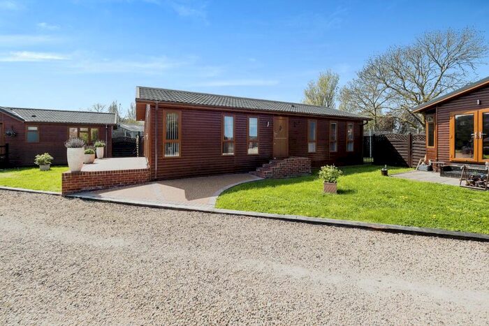 2 Bedroom Bungalow For Sale In Retreat Lodges, St. Marys Lane, Upminster, RM14