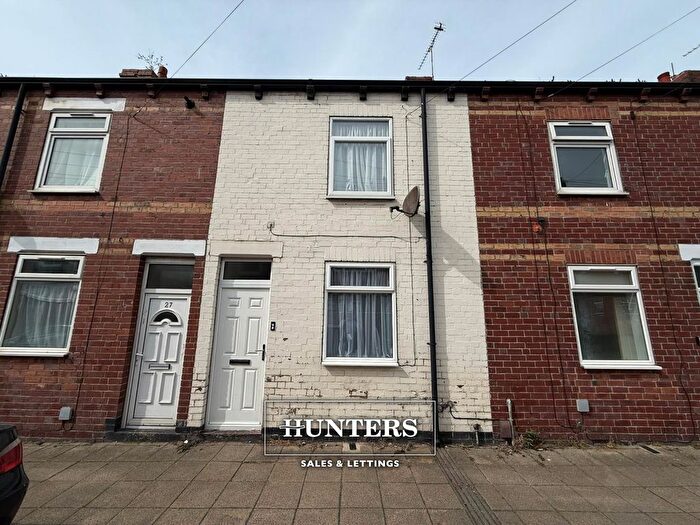2 Bedroom Terraced House To Rent In King Street, Castleford, WF10