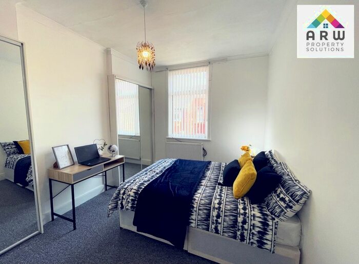 4 Bedroom Terraced House To Rent In Alderson Road, Liverpool, Merseyside, L15