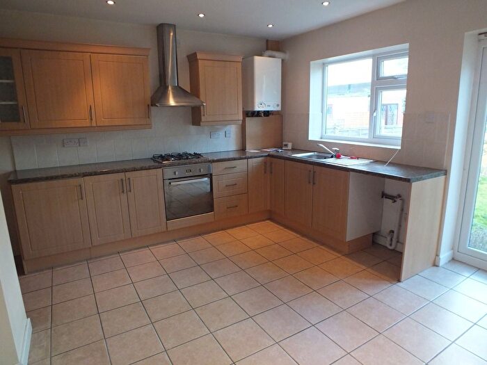 3 Bedroom Semi-Detached House To Rent In Cateswell Road, Birmingham, B11