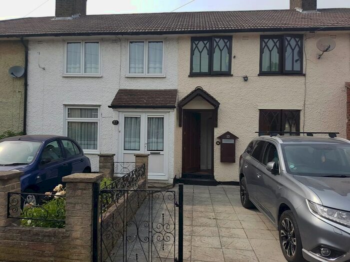 3 Bedroom Terraced House To Rent In Lambley, Dagenham, RM9
