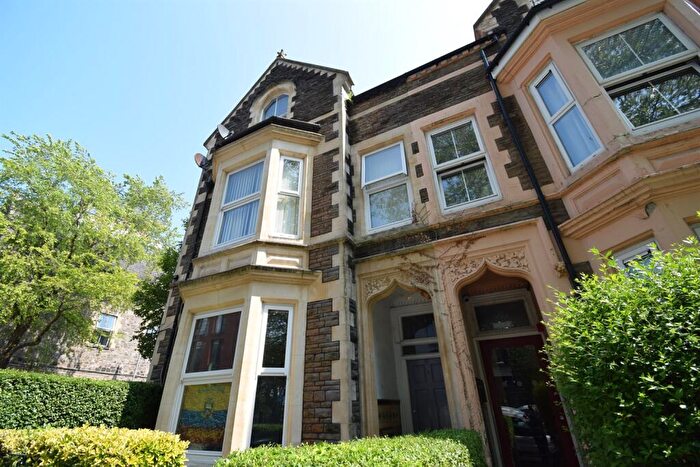 1 Bedroom Flat To Rent In Howard Gardens, Cardiff, CF24