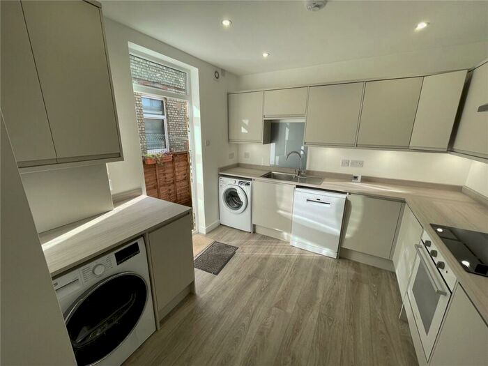 2 Bedroom Semi-Detached House To Rent In Salisbury Road, Barnet, EN5