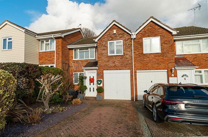 3 Bedroom Terraced House For Sale In Newenden Close, Maidstone, ME14