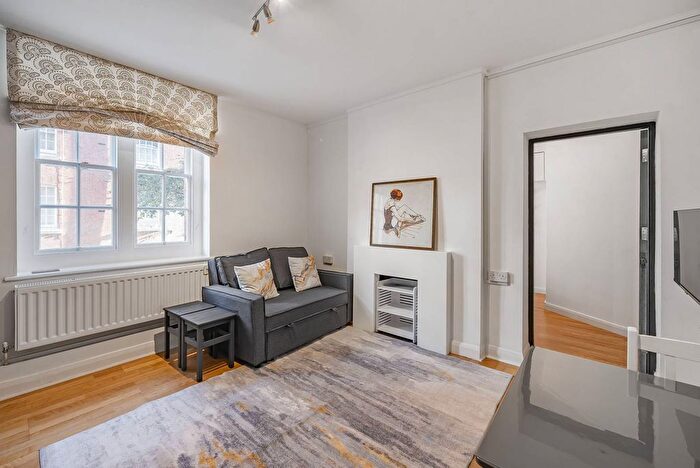 1 Bedroom Flat To Rent In Regency Street, Westminster, London, SW1P