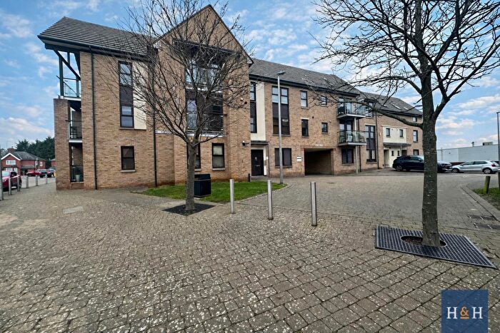 2 Bedroom Apartment To Rent In Town Corner, St James-, NN5