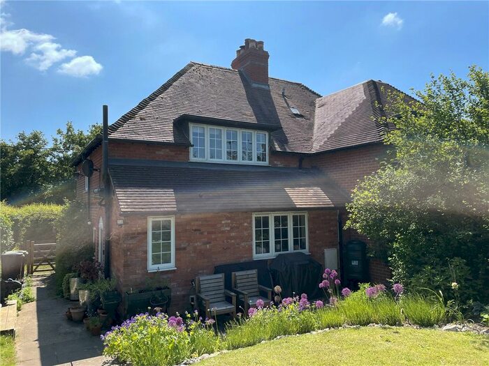 2 Bedroom Cottage To Rent In Woodcote Cottages, Bramdean, Alresford, Hampshire, SO24