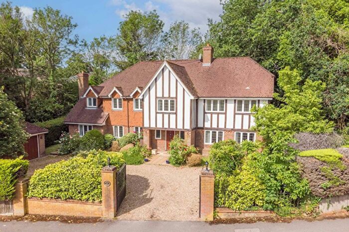 5 Bedroom Detached House For Sale In South Park Drive, Gerrards Cross, SL9