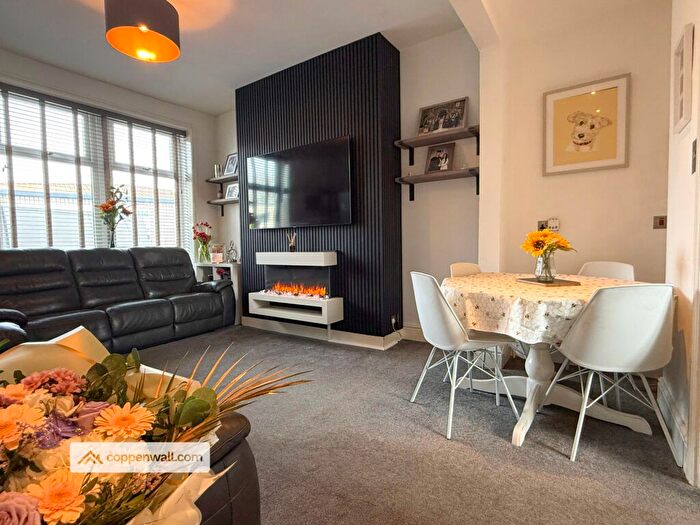 5 Bedroom Terraced House For Sale In Hud Hey Road, Haslingden, Rossendale, BB4