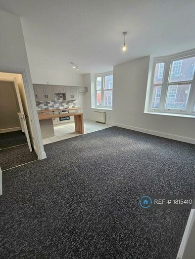 1 Bedroom Flat To Rent In Rugby, Rugby, CV21