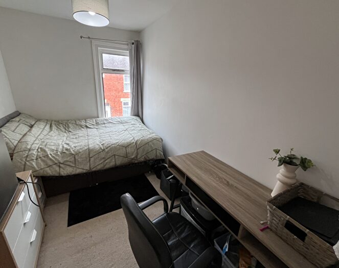 4 Bedroom Terraced House To Rent In Spare Rooms - Sausthorpe Street, Bedroom, LN5