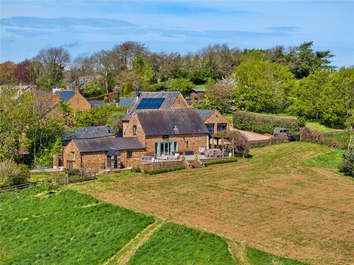 5 Bedroom Detached House For Sale In School Lane, North Newington, Banbury, Oxfordshire, OX15